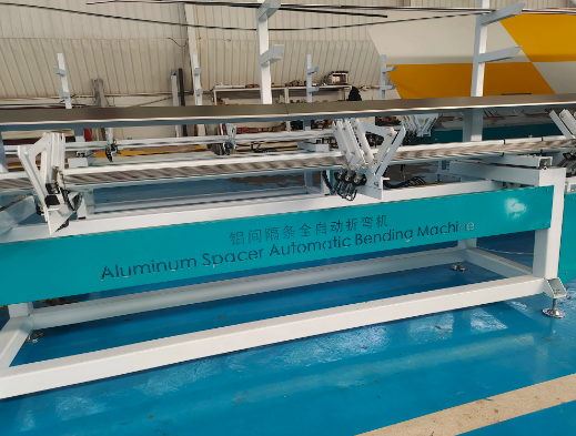 CNC-Distanzstangenbieger-Detail