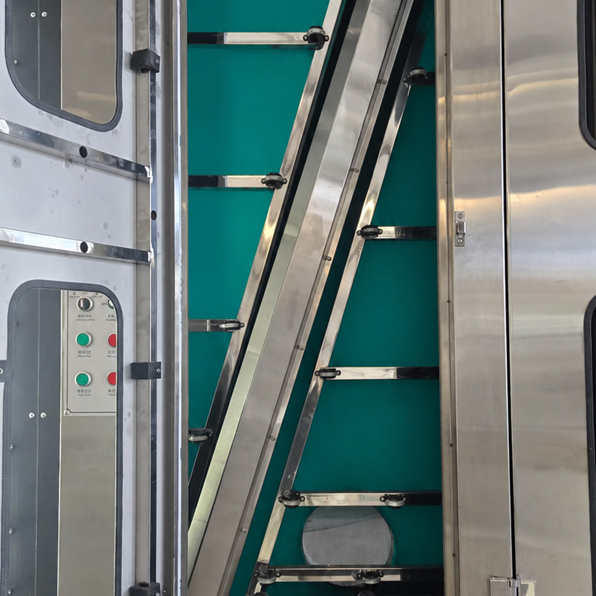 Vertical Glass Washing Machine